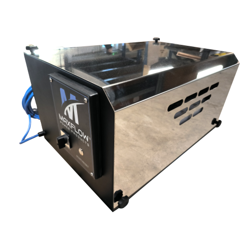 Maxflow Electric Wall Mount Pressure Washer Total Stop &acirc; 230v - 16A 12 LPM 150 Bar (Interpump)